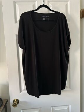 Susan Graver Black Scoop-Neck Dolman Sleeve Tunic